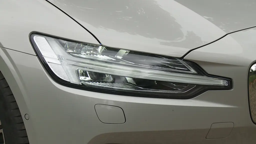 Volvo V60 2.0 B4P Plus Dark 5dr Auto 7 speed